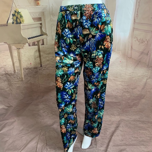 SOLD NEW Zara Floral Exotic Velvet Velour P - Picture 2 of 8